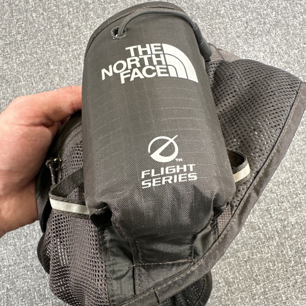 The North Face Flight Series Running Belt Waist Pack Black Hydration Hiking - Picture 7 of 8